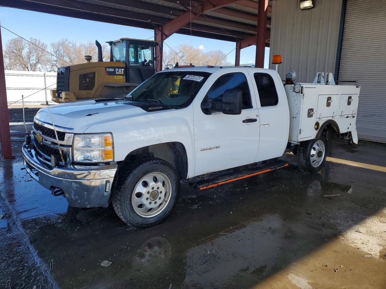 2013 Chevrolet Silverado 2500 Utility / Service Truck