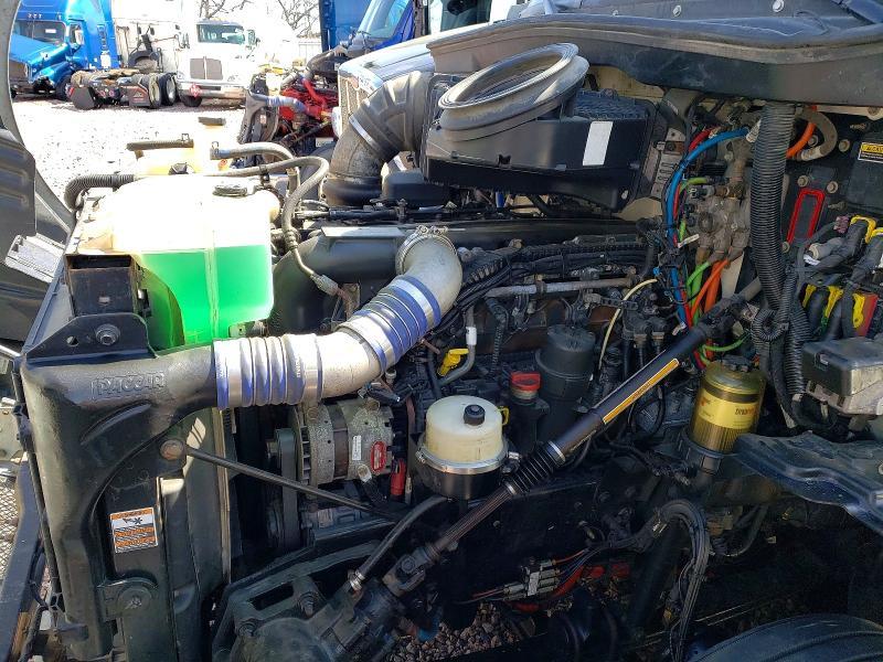 2019 Kenworth T680 Semi Truck