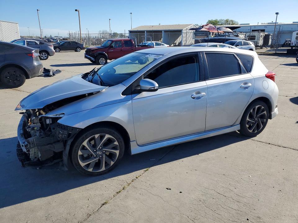 2016 Scion Im Base