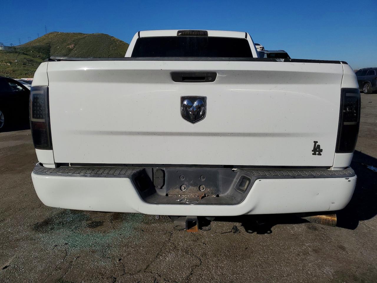 2016 Ram Trucks 1500 ST