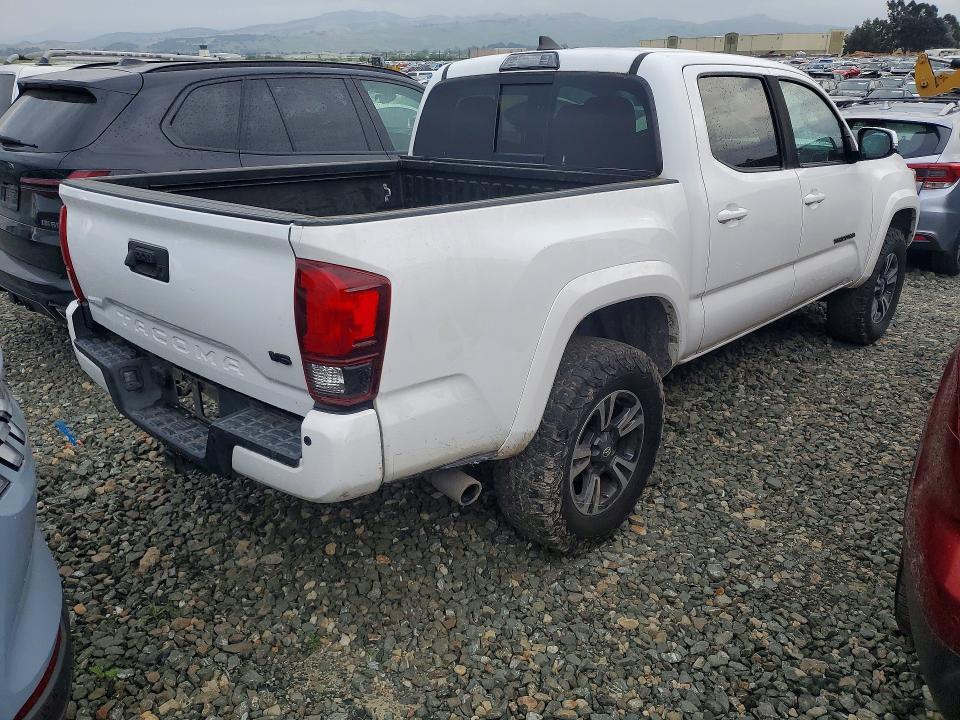 2019 Toyota Tacoma trd Sport