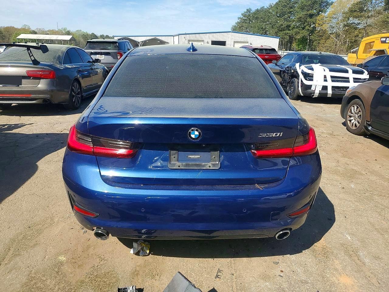 2021 BMW 330i