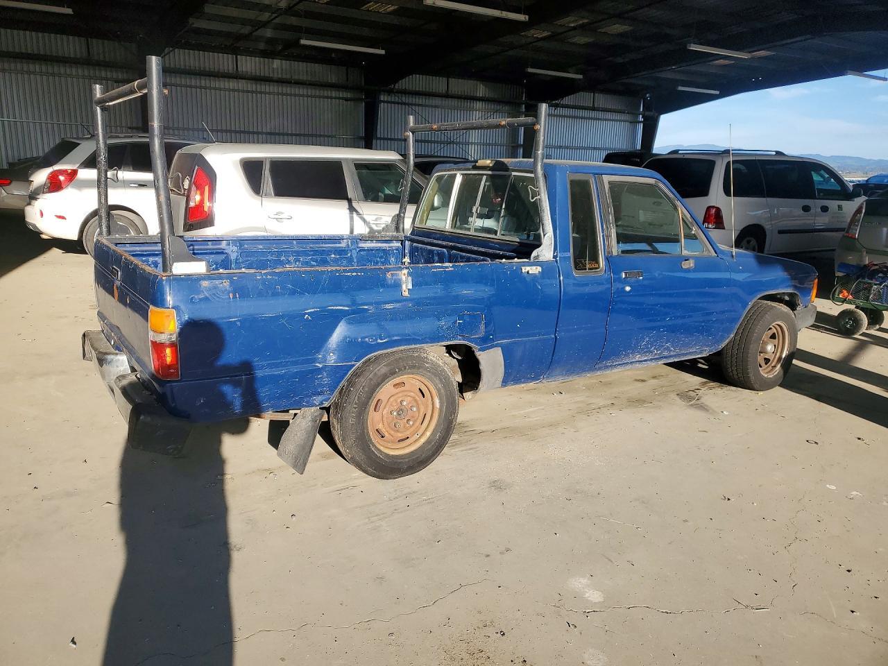1985 Toyota Pickup SR5