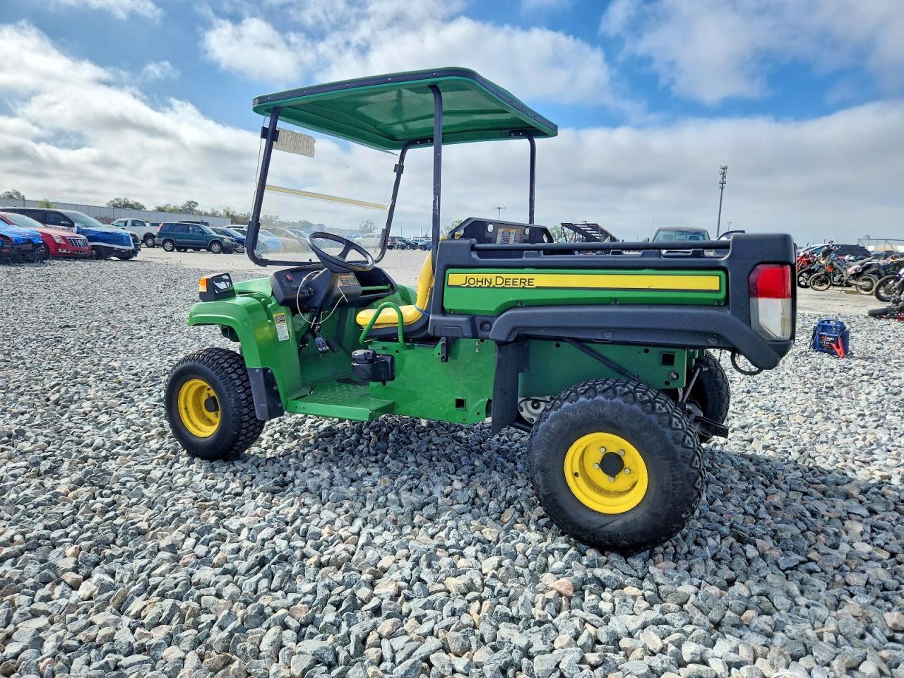 2017 John Deere TX4X2 Gator Utility Vehicle