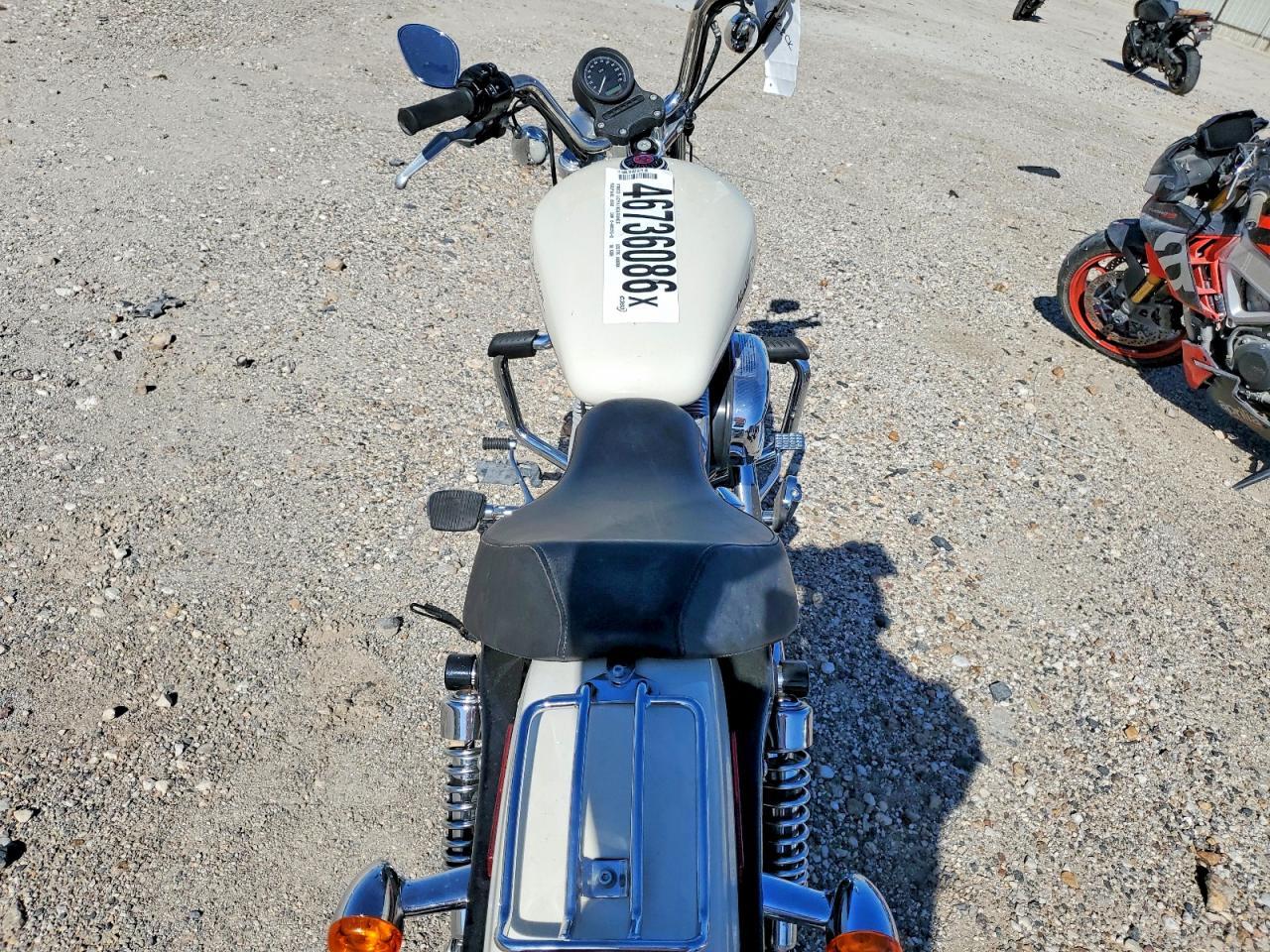 2013 Harley-Davidson XL883 Superlow