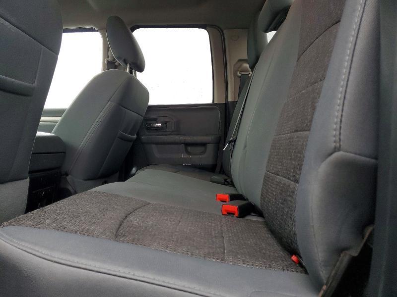 2015 Dodge Ram 1500 slt