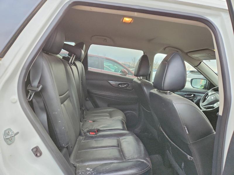 2015 Nissan Rogue sl