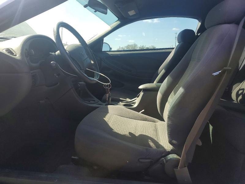 2004 Ford Mustang