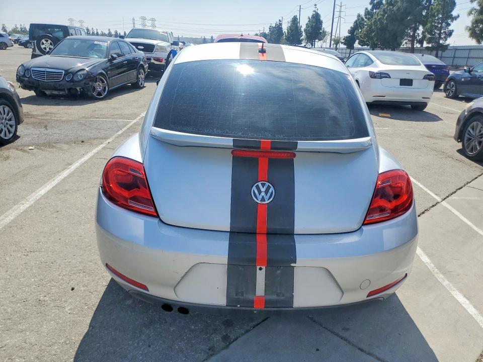 2012 Volkswagen Beetle