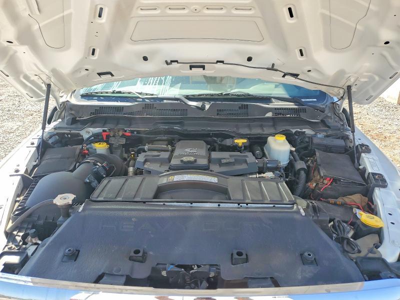 2011 Dodge RAM 5500 Bucket Truck