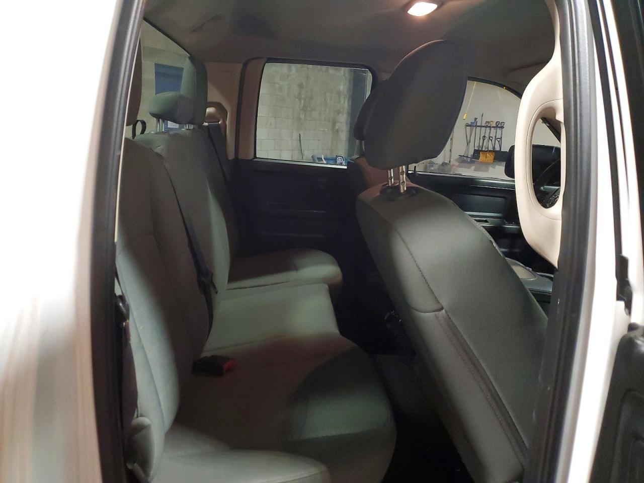 2015 Dodge RAM 1500 ST