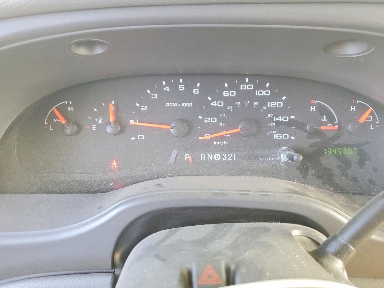 2005 Ford Econoline E350 Super Duty Cutaway Van