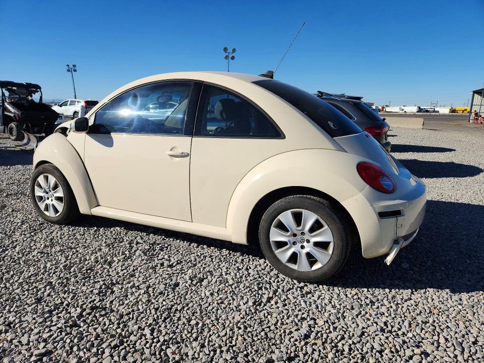 2009 Volkswagen New Beetle s