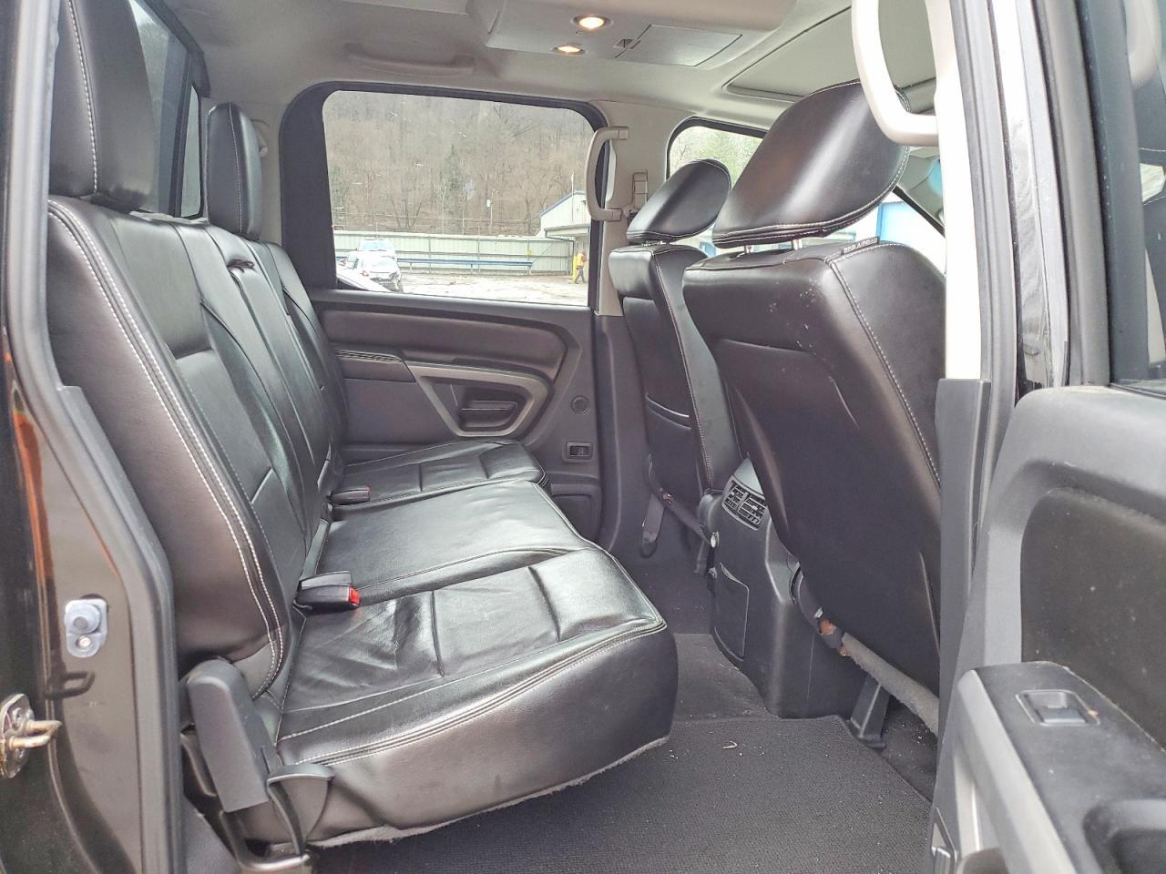 2015 Niss Titan PRO-4X