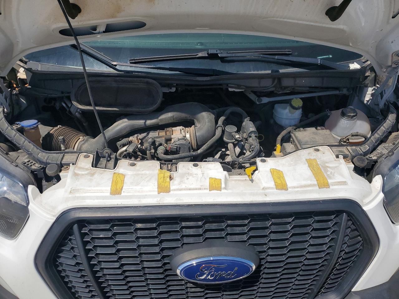 2022 Ford Transit Delivery Truck