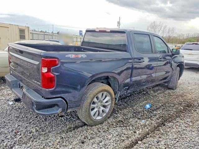 2022 Chevrolet Silverado K1500 Custom