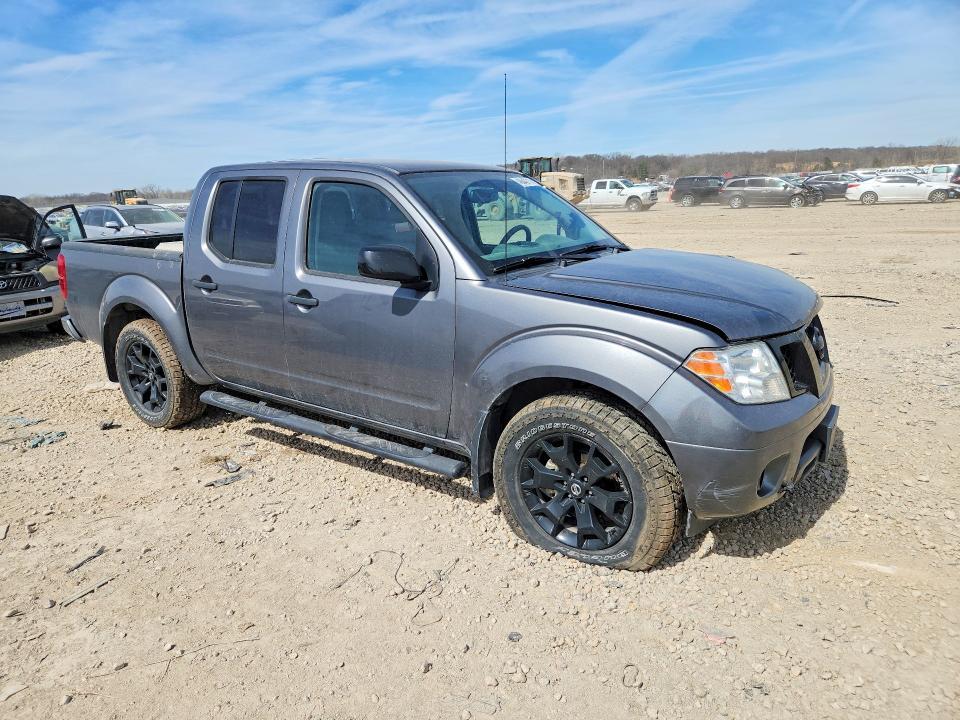 2020 Nissan Frontier SV