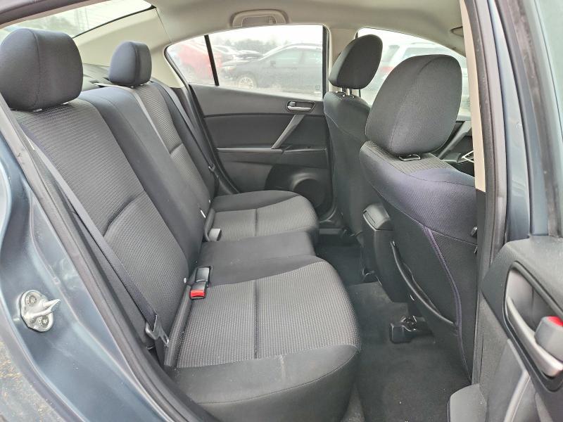 2012 Mazda 3 I