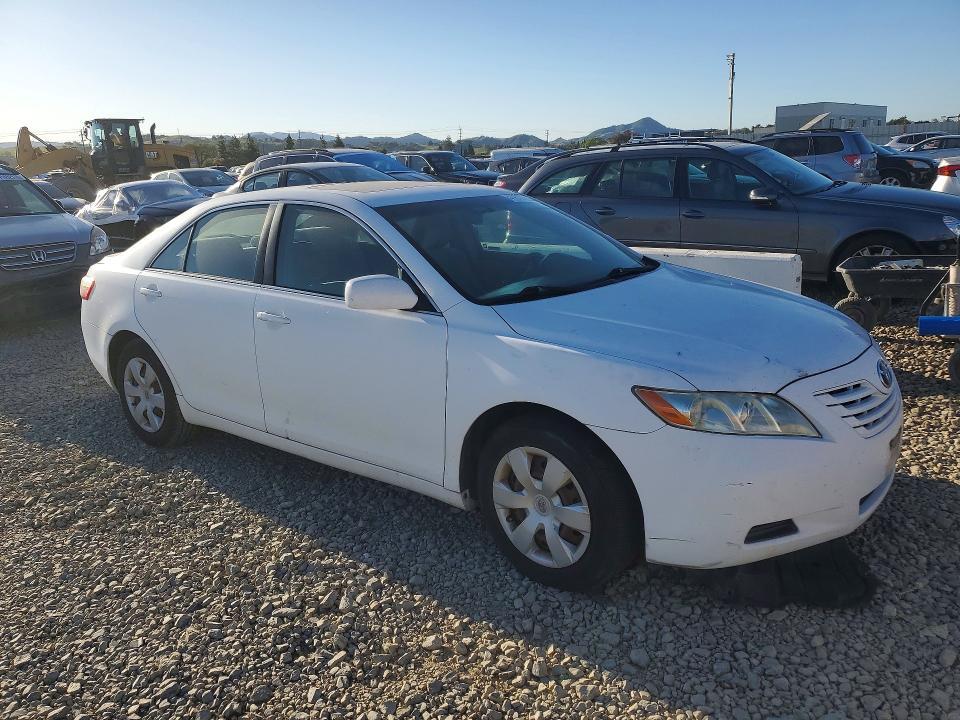 2009 Toyota Camry le