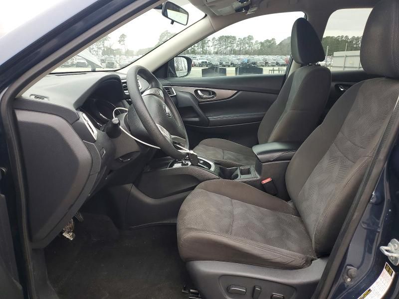 2016 Nissan Rogue sv