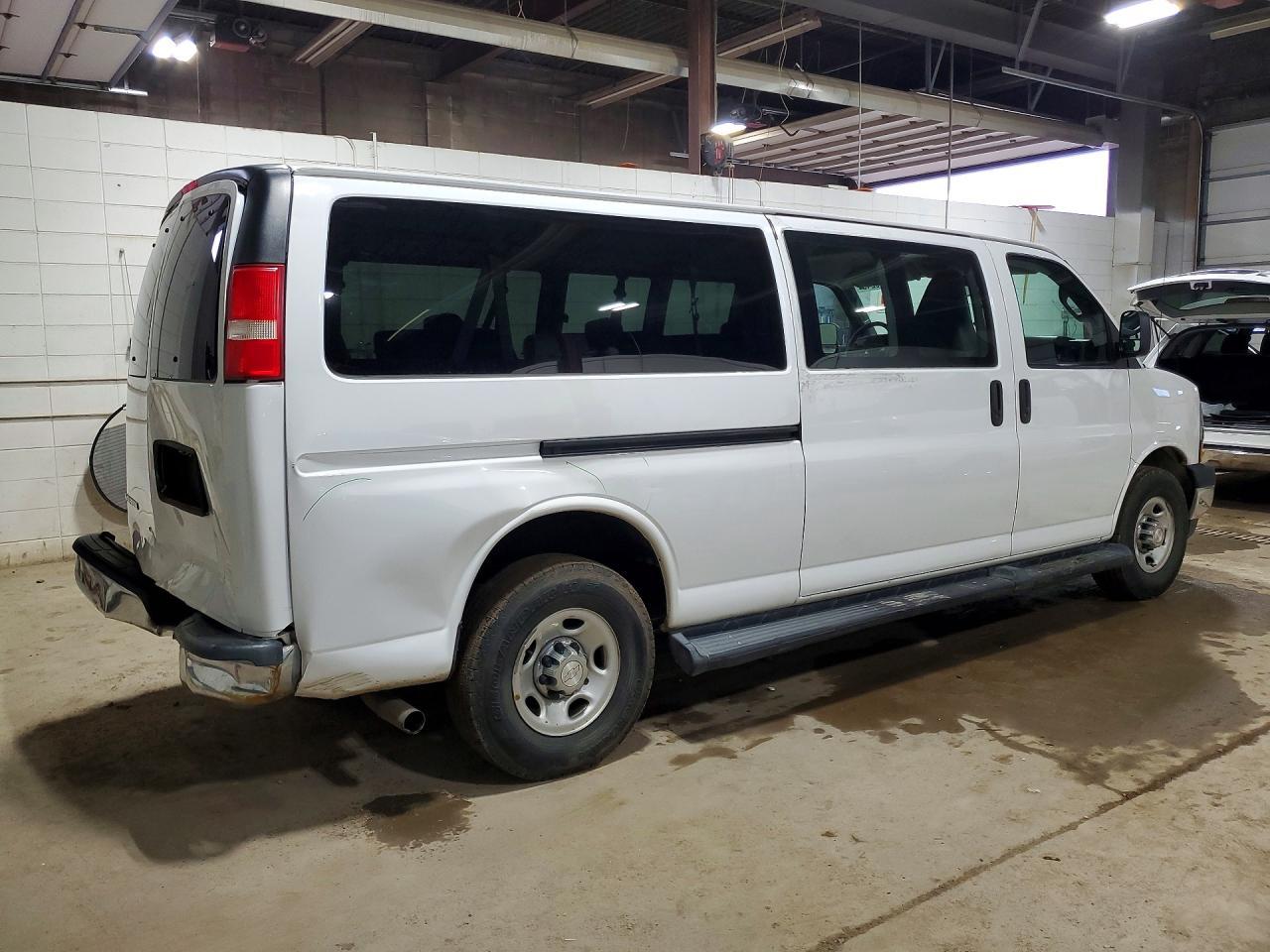 2019 Chevrolet Express G3500 LT