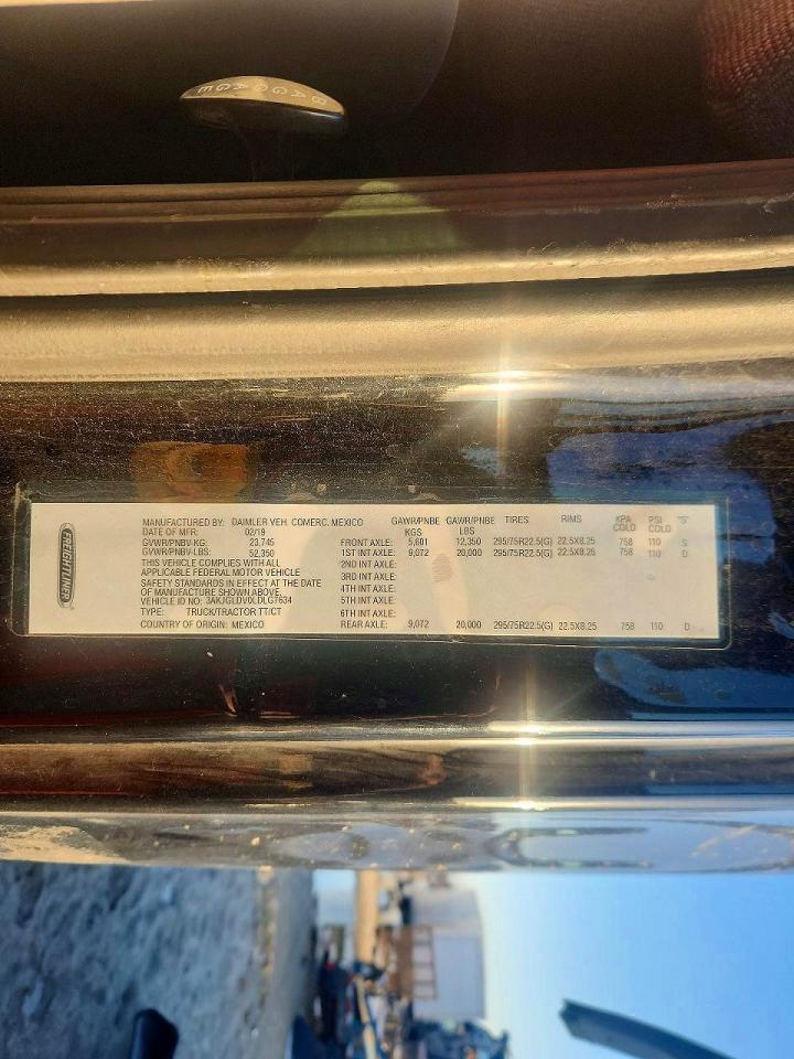 2020 Freigliner 2020 Freightliner Cascadia 125 Semi Truck