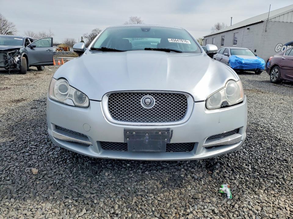 2011 Jaguar XF