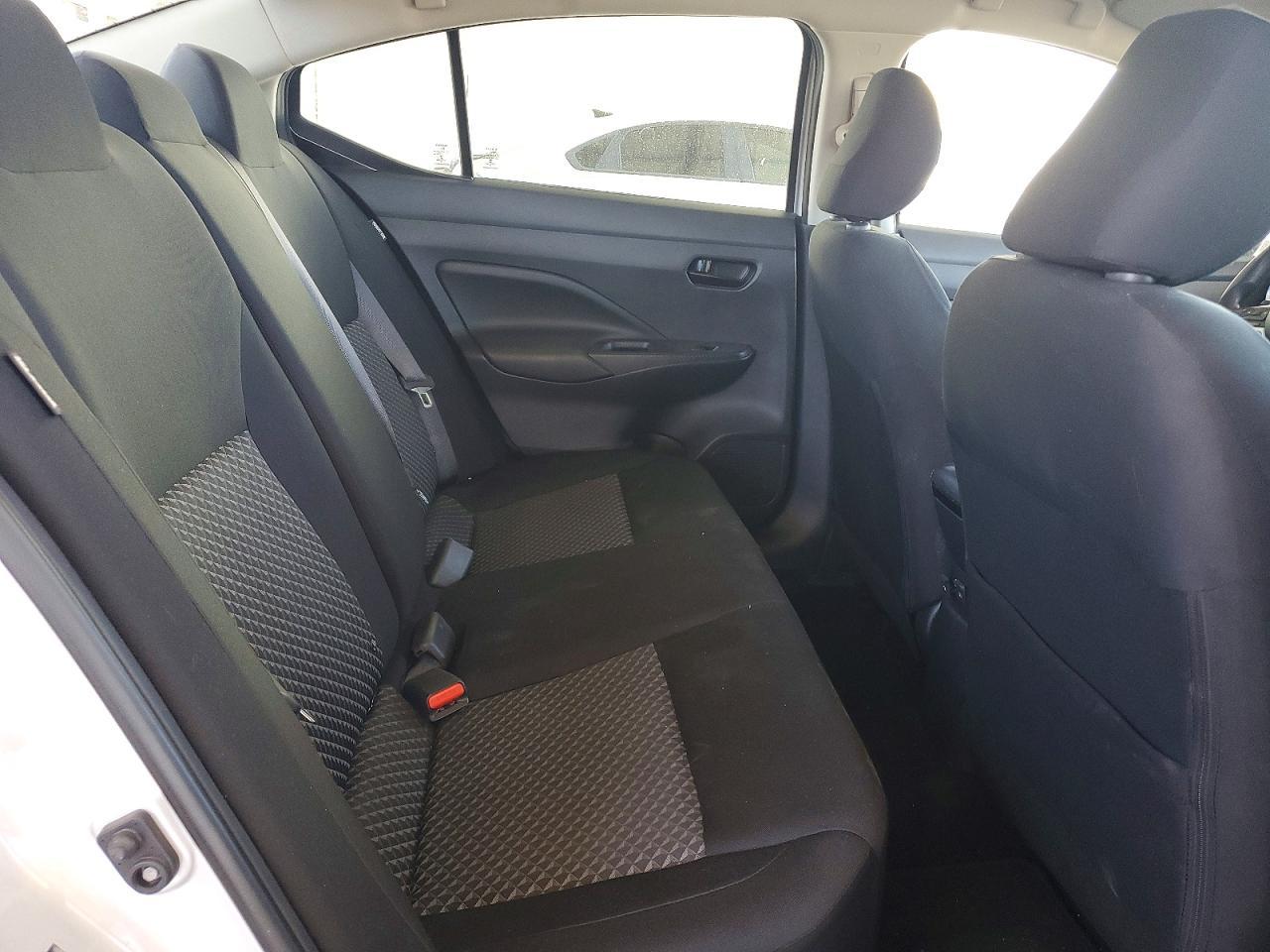 2020 Nissan Versa s