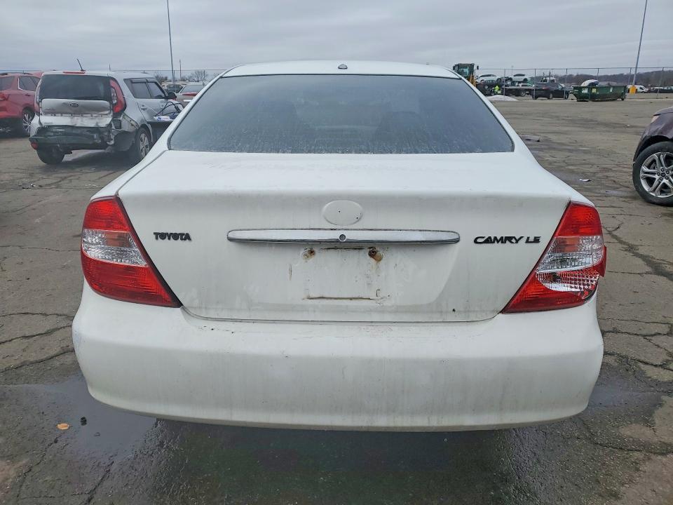 2002 Toyota Camry le