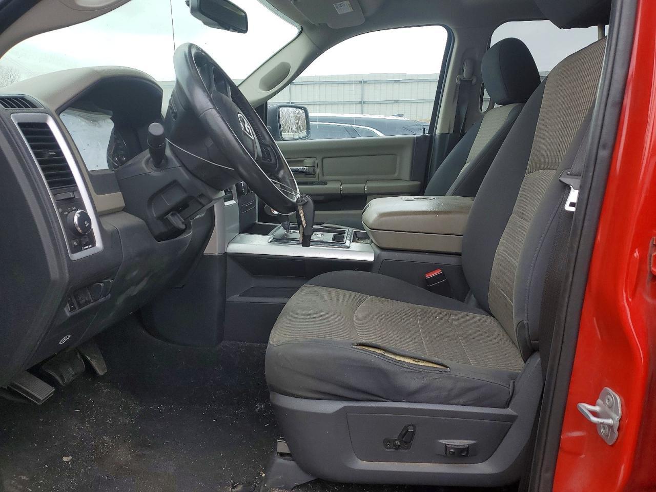 2012 Dodge RAM 1500 SLT