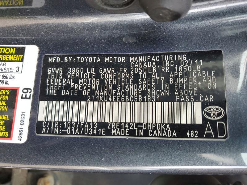 2011 Toyota Matrix Base