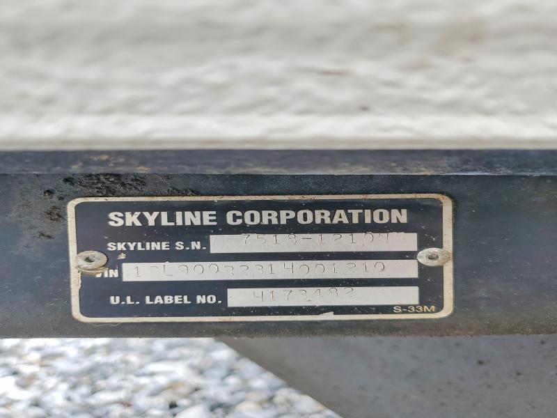 2001 Layton Travel Trailer