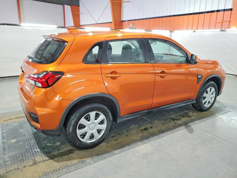 2024 Mitsubishi Rvr es