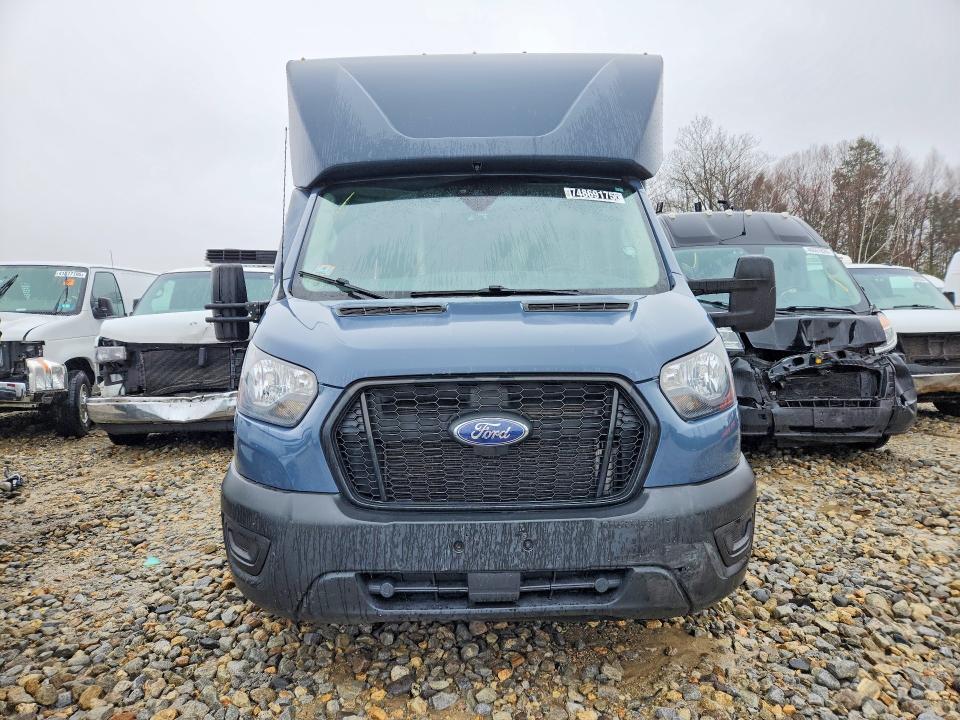 2021 Ford Transit Delivery Truck