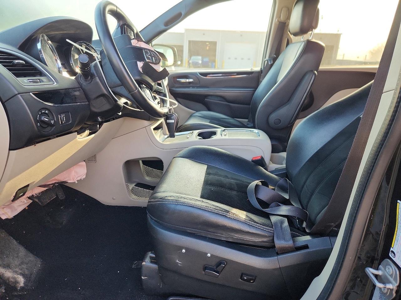 2017 Dodge Grand Caravan sxt