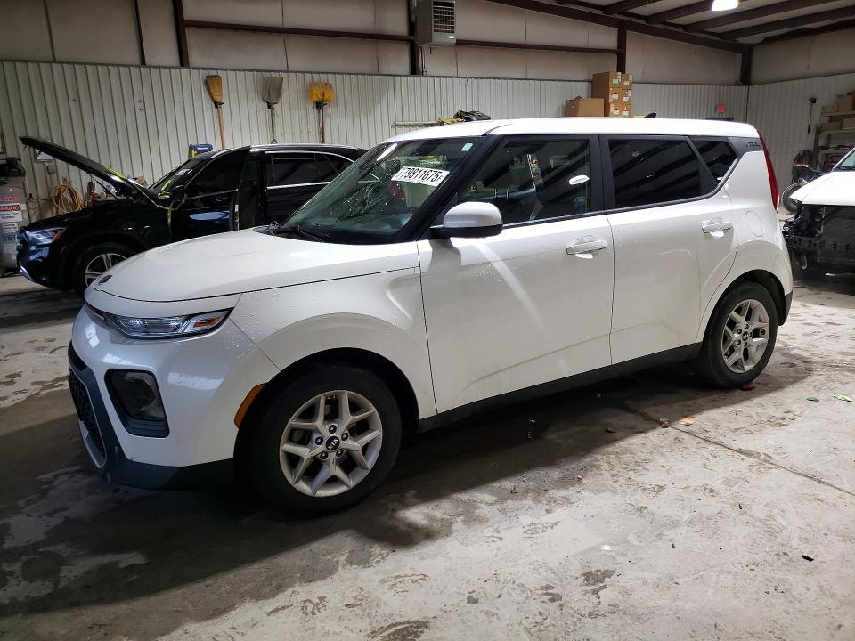 2021 KIA Soul s