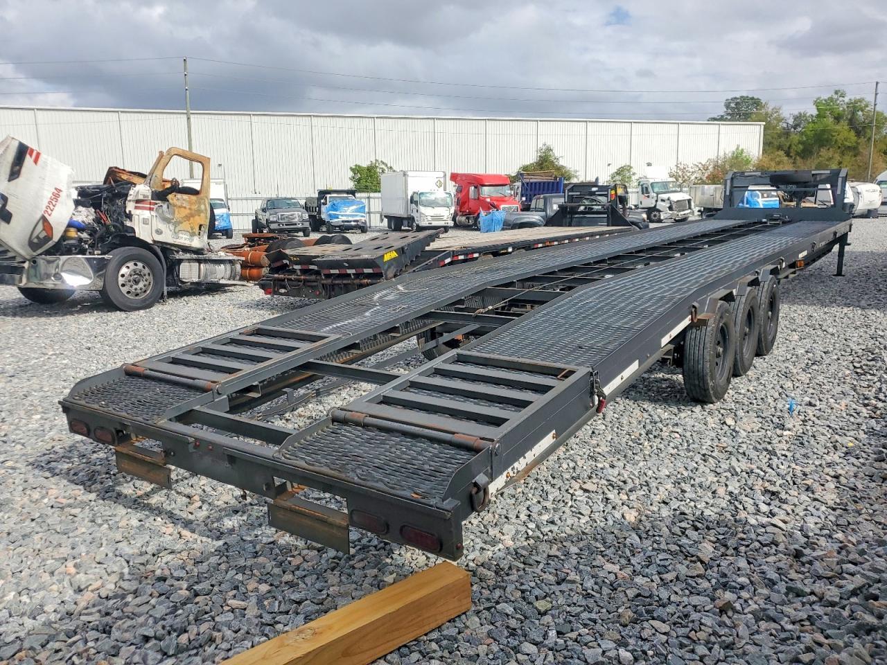 2025 MP Car Carrier