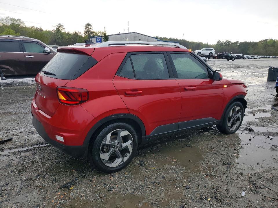 2022 Hyundai Venue sel