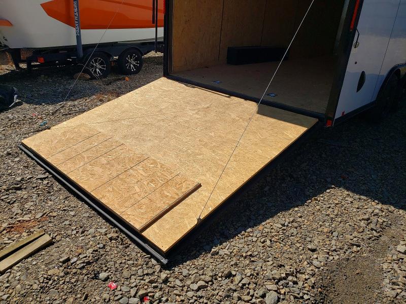 2025 Look K-DXC10220-100 Enclosed Cargo Trailer