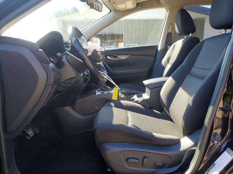 2018 Nissan Rogue sv