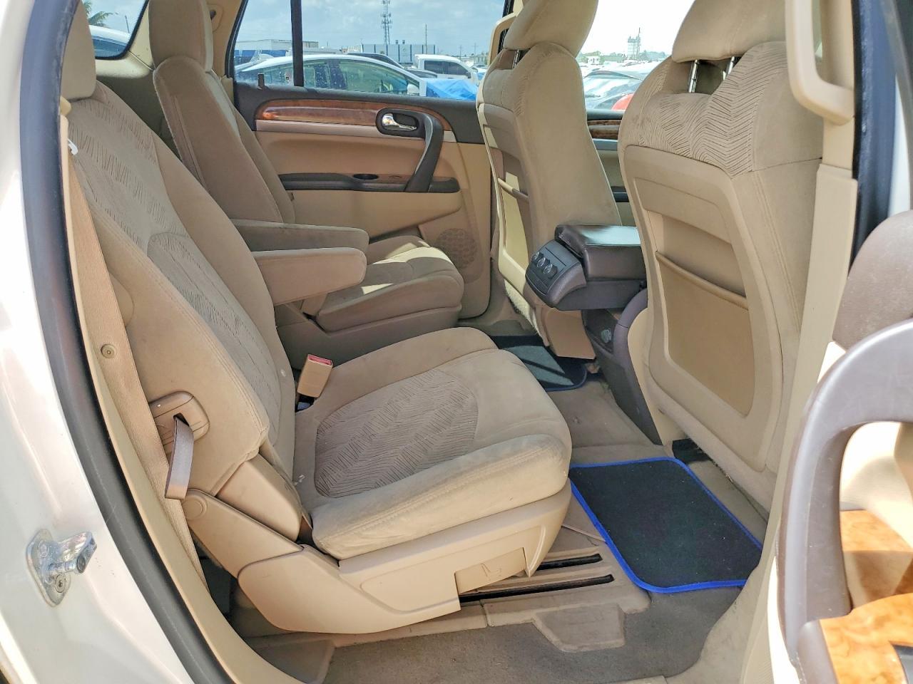 2011 Buick Enclave cx