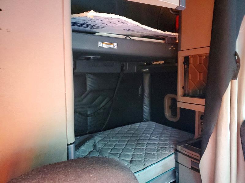 2017 Freigliner Cascadia 125