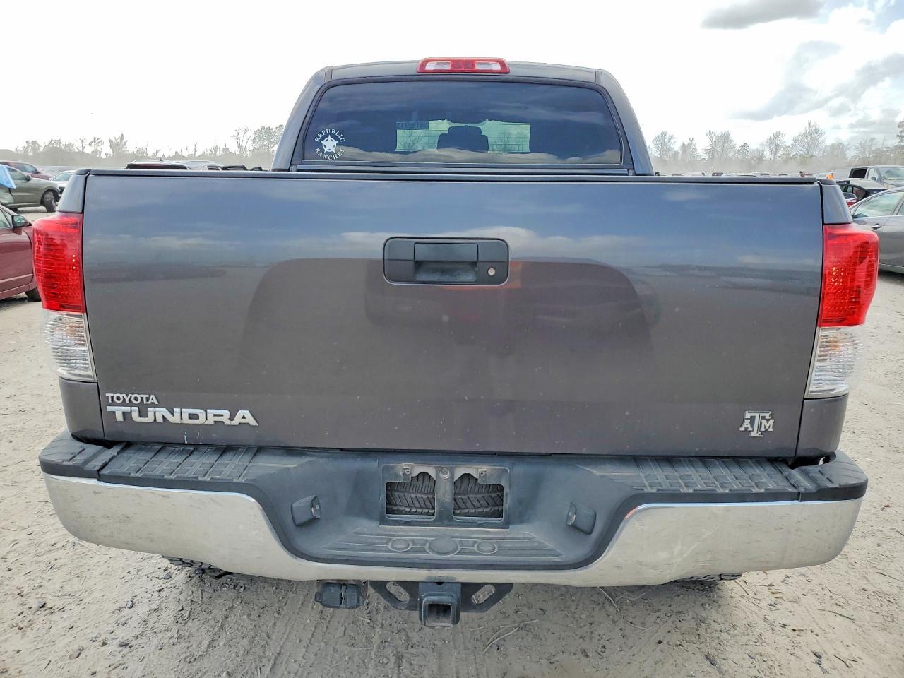 2011 Toyota Tundra Grade