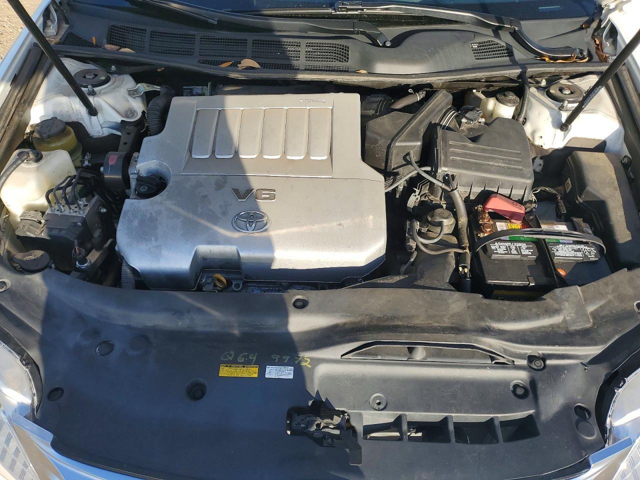 2011 Toyota Avalon Base
