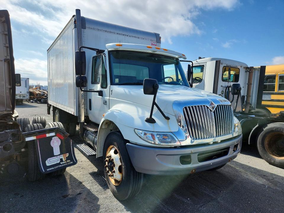 2008 International 4300 BOX Truck