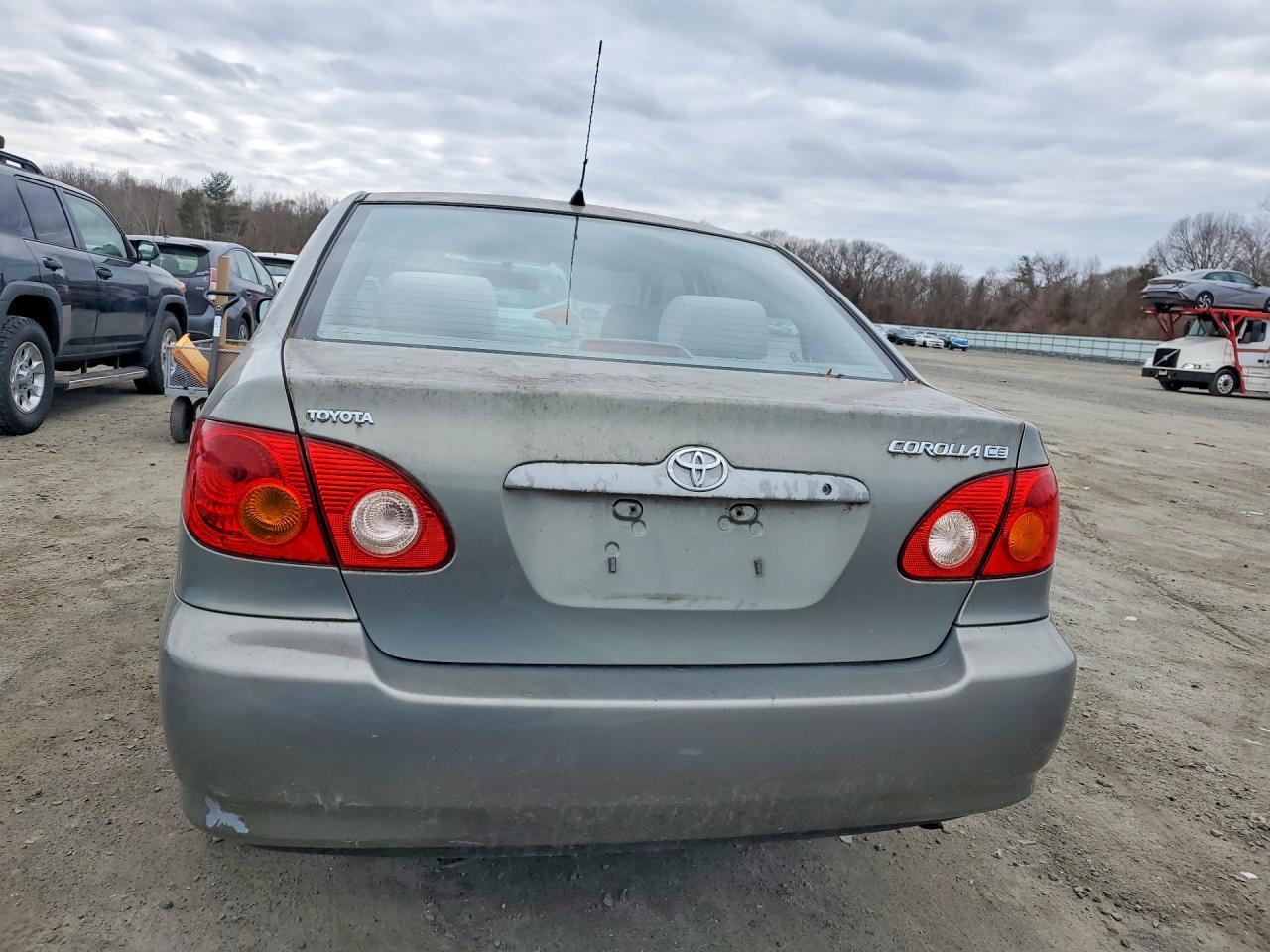 2004 Toyota Corolla ce