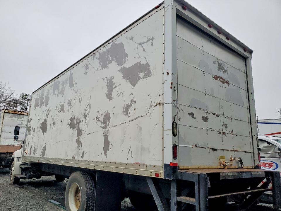 2011 Hino 258/268 BOX Truck