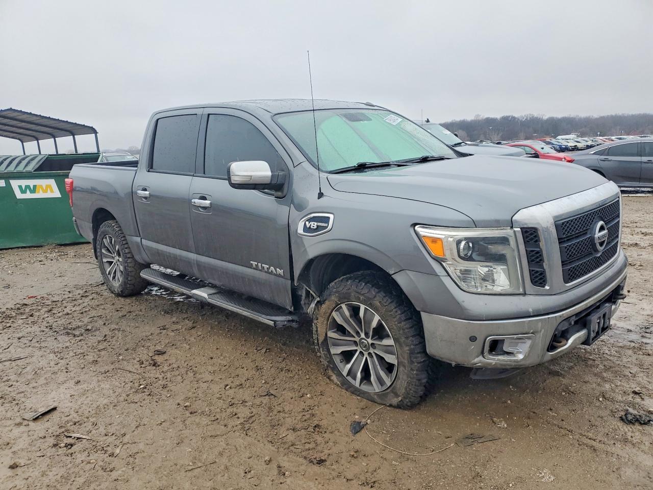 2017 Nissan Titan SL