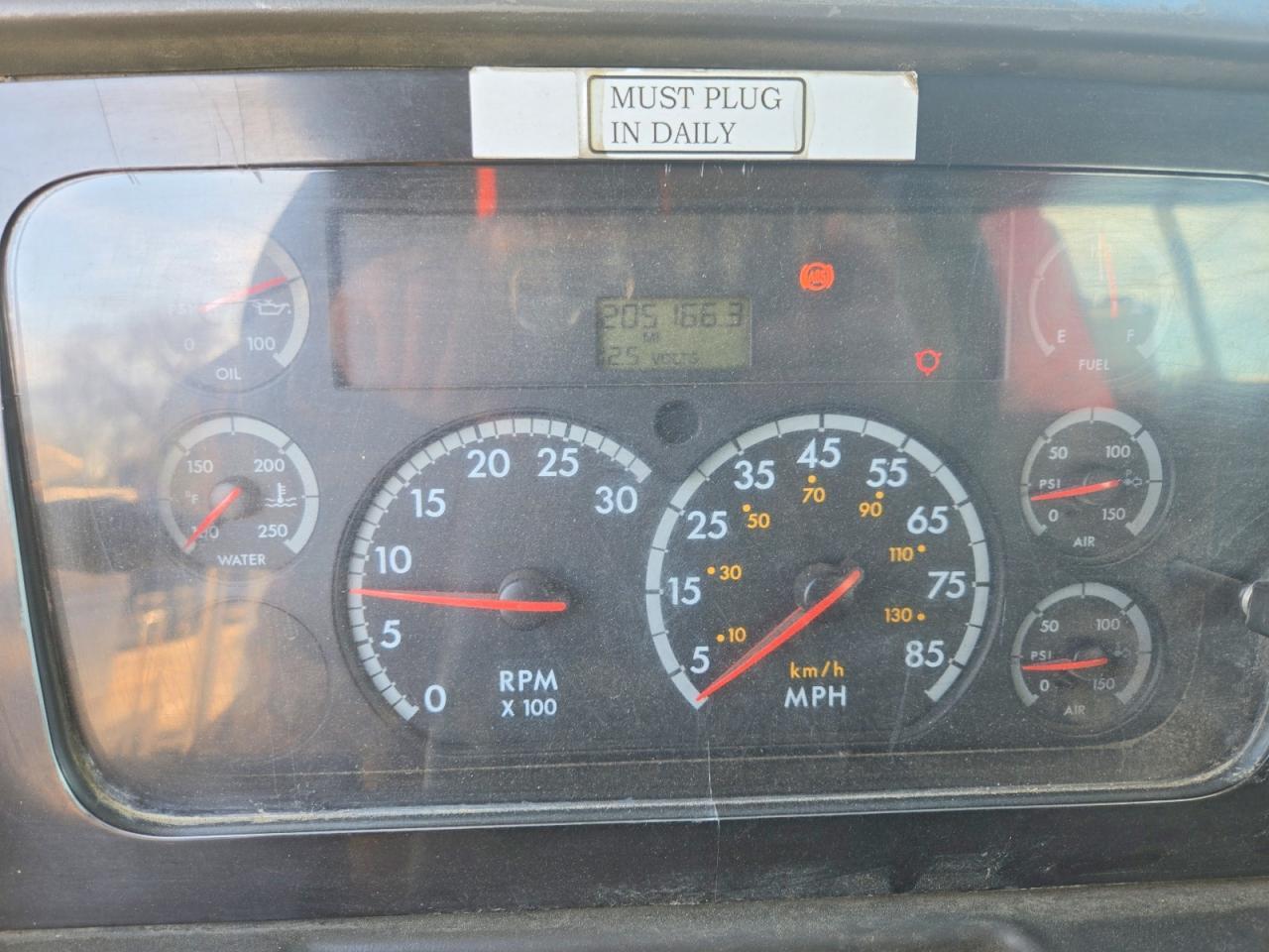 2009 Sterling 2009 Sterling Acterra Grapple Truck