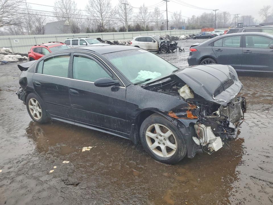 2005 Niss Altima 2.5s